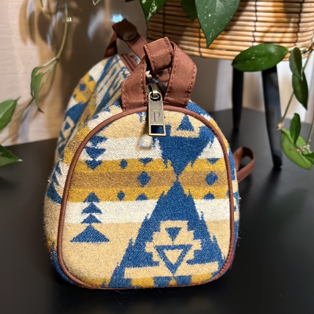 Pendleton Bag - Picture 4 of 13